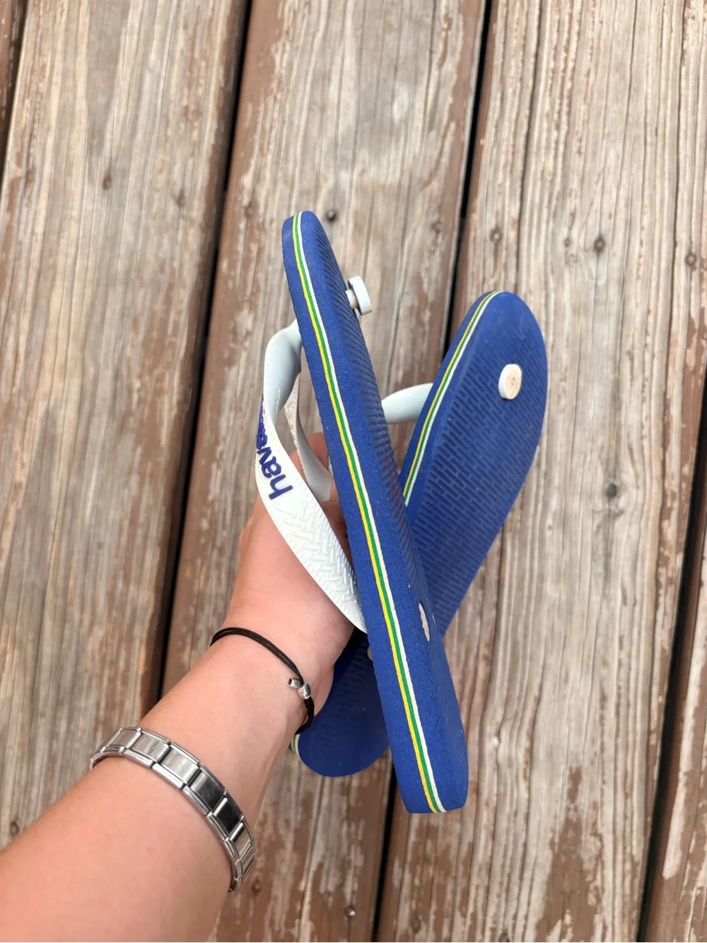 Havaianas Brasil Logo Flip-Flops – Kids Size 33/34 (US 1.5)